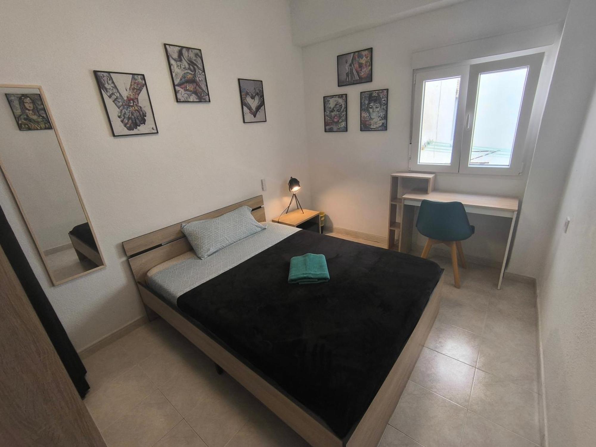 Habitaciones En Apartamento Compartido W Host Alicante Exteriér fotografie